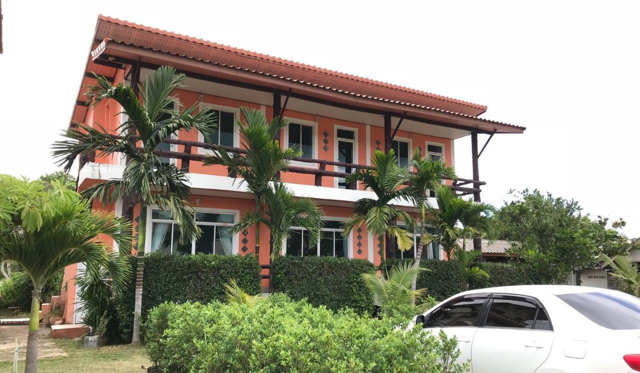 Lanta School Beach Resort Koh Lanta Exterior photo