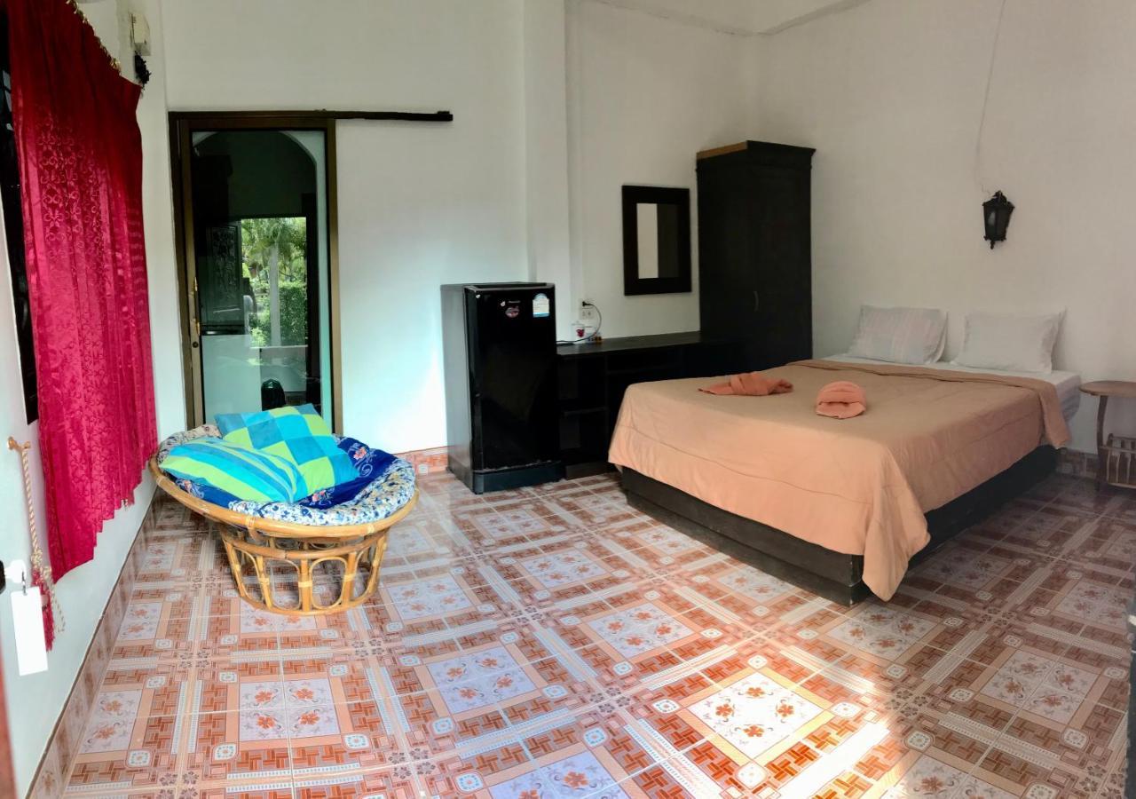 Lanta School Beach Resort Koh Lanta Exterior photo